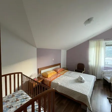 Luna 4 Person Appartement Bribir (Primorje-Gorski Kotar)